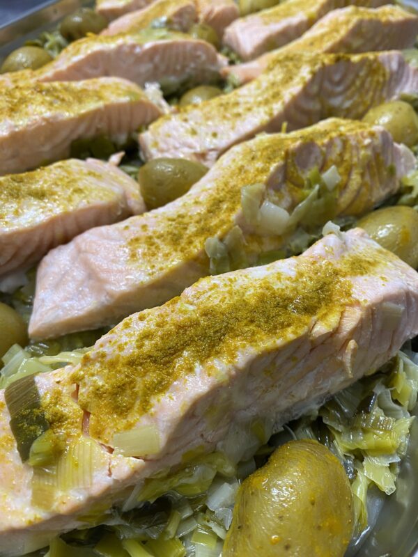 Plat de poisson en sauce – Image 2