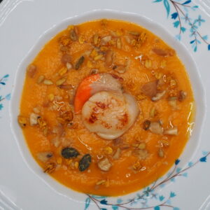 Alternative view of Velouté de courge à la St Jacques